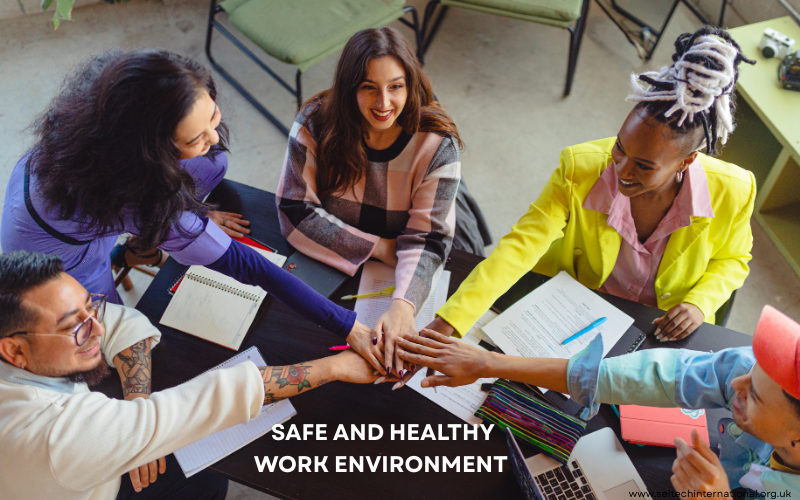 Senior HSE Consultant from SEITECH explaining compliance requirements